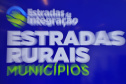 09.11.2021 - Governador Carlos Massa Ratinho Junior assina programa Estradas da Integração.