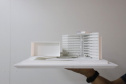 O Museu Oscar Niemeyer (MON) realiza uma série de encontros com o tema arquitetura. Nesta sexta-feira (26/11), às 19h, acontecerá o primeiro, no qual estarão presentes o arquiteto e pesquisador Sérgio Moacir Marques (PROPAR-UFRGS) e a arquiteta e professora Paula Zasnicoff Cardoso (Arquitetos Associados / UNI-BH / Ibmec), com mediação do arquiteto e professor Rodrigo Sartori Jabur (UFPR). - Curitiba, 25/11/2021.