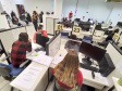 A Agência do Trabalhador de Curitiba realizou nesta sexta-feira (12) um mutirão para encaminhar candidatos a vagas em shoppings centers da capital e região metropolitana, nos setores de comércio e alimentação. - Curitiba, 12/11/2021 - Foto: SEJUF