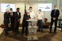 O governador Carlos Massa Ratinho Junior assinou nesta terça-feira (23) a liberação de mais R$ 71,7 milhões para o programa Casa Fácil Paraná, que financia o valor de entrada de moradias a famílias com renda de até três salários mínimos. Ribeirão do Pinhal. Foto: Ari Dias/ AEN.