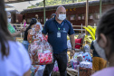 Em ação solidária de Natal, Portos do Paraná doa presentes e cestas básicas