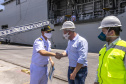 Porto de Paranaguá recebe fragata e navio-aeródromo da Marinha