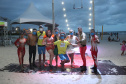 Com acrobacias, fogo e palhaçadas, Caravana Cultural encanta veranistas nas praias paranaenses