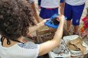 Aula prática de compostagem na Ilha do Mel