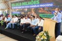 Os alunos do Colégio Estadual William Madi, de Cornélio Procópio, no Norte do Estado, finalmente têm uma escola para chamar de sua. Uma das 14 unidades que foram alvo da Operação Quadro Negro, a nova sede da escola foi entregue nesta quinta-feira (17) pelo governador Carlos Massa Ratinho Junior. 