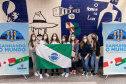 Despedida do Paraná rumo ao Canadá tem muita emoção, alegria e gratidão de estudantes e pais