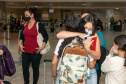 Despedida do Paraná rumo ao Canadá tem muita emoção, alegria e gratidão de estudantes e pais