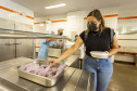 Auxílio-alimentação, com almoço e jantar, é fornecido a estudantes