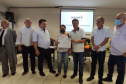 Moradores de Arapongas são beneficiados com espaço sustentável e regularização de propriedades