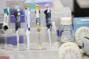 Dois anos de pandemia: Lacen ajudou a controlar testes e circulação viral no Estado