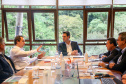 Governador Carlos Massa Ratinho Junior em reunião com presidente do Ibama Eduardo Bim pra tratar do cronograma das audiências publicas da Nova-Ferroeste e parques urbanos - Curitiba, 16/03/2022