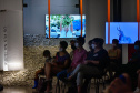 Museu Paranaense: performance de artista indígena contemporânea surpreende no Centro Histórico -  Curitiba, 20/03/2022