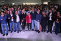 Governador entrega títulos de propriedade e confirma investimentos na Lapa