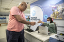 Trabalhadores portuários de Paranaguá recebem vacina contra Covid-19 e Influenza H3N2 