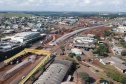 Dois novos viadutos e nove quilômetros de nova pavimentação deverão ser entregues até o final do ano, encerrando os congestionamentos e acidentes na entrada do município - 