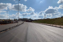 Dois novos viadutos e nove quilômetros de nova pavimentação deverão ser entregues até o final do ano, encerrando os congestionamentos e acidentes na entrada do município - 