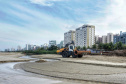 Tubulação é transferida de local em Matinhos