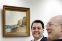 O governador Carlos Massa Ratinho Junior recebeu nesta quinta-feira (2), das mãos do arcebispo de Curitiba, dom José Antonio Peruzzo, o convite para participar da festa na Capital no dia 16 de junho.