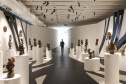  MON promove visita mediada, oficina e videoconferência da exposição de arte africana