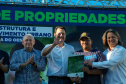  	Governador regulariza casa de 231 famílias e libera R$ 7,2 milhões em recursos em Santa Tereza do Oeste