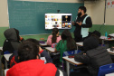Mais de mil kits com TV e computador são entregues a escolas Região Metropolitana de Curitiba -