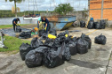 IAT realiza mutirão para coleta de resíduos sólidos em manguezais do Litoral do Estado