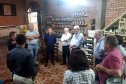 Produtores de uva de Mariópolis recebem recursos do Estado para ampliar industrialização de sucos e vinhos