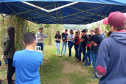 Estudantes conhecem tecnologias para a produção de frutas de clima temperado na Estação de Pesquisa do IDR-Paraná