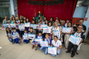  Alunos da rede estadual de ensino de Paranaguá e Antonina são premiados por desenhos e frases sobre o porto