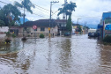 Com mais chuvas no verão alertas da Defesa Civil ajudam a se preparar e se proteger