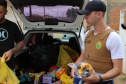     Ver(aba ativa)     Editar     Despublicar     Excluir     Revisões  PMPR distribui mais de duas toneladas de alimentos e 1,2 mil brinquedos para crianças em Curitiba