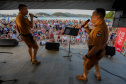 Banda da Policia Militar se apresenta em Guaratuba. - Foto:Ari Dias/AEN