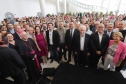 O governador Carlos Massa Ratinho Junior assinou nesta sexta-feira (3) o repasse de R$ 99,5 milhões para investimentos em diversas áreas da saúde do município de Curitiba. 