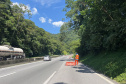 DER está concluindo recuperação da encosta da BR-277 no km 41 