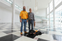 Governo recebe Rock e Roberto Leite, dupla de cego e cão-guia que vai trabalhar em órgão estadual