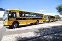 O governador Ratinho Junior assina o decreto para a criação de cinco novos cursos de nível superior na Unioeste, Unicentro e Unespar, entrega 10 ônibus para as atividades de campo das sete universidades estaduais e anuncia a nova edição do programa de Residência Técnica em Inovação, Transformação Digital e E-Gov.