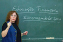 Inspirado por professora de Educação Financeira, aluno de Tibagi se prepara para abrir marcenaria própria