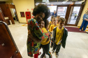 Musical Itan e Tal volta ao Guairinha no mês de maio pelo projeto Crianças no Teatro