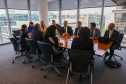 O governador Carlos Massa Ratinho Junior se reuniu nesta sexta-feira (12) com representantes do Banco Mundial nos Estados Unidos. O encontro marcou o encerramento da passagem da comitiva liderada por ele a Nova York e Washington. 