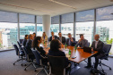 O governador Carlos Massa Ratinho Junior se reuniu nesta sexta-feira (12) com representantes do Banco Mundial nos Estados Unidos. O encontro marcou o encerramento da passagem da comitiva liderada por ele a Nova York e Washington. 