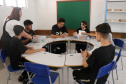 Colégios estaduais começam a receber segunda remessa de carteiras de novo formato