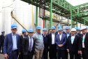 Lapa, 30 de junho de 2023 - O governador Carlos Massa Ratinho Jr., o vice-presidente Geraldo Alckimin e o presidemte do Grupo Potencial, Arnoldo Hammerschimidt lançam a pedra fundamental da esmagadora de soja para produção de biodiesel.