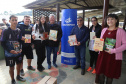 Sanepar doa 400 livros para escola rural em Quitandinha