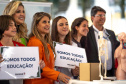 Governo do Paraná entrega primeira unidade dos novos laboratórios didáticos móveis para uso nas aulas da rede estadual