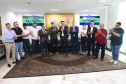 Mais R$ 34,1 milhões foram liberados pelo Governo do Estado para oito municípios pelo programa Asfalto Novo, Vida Nova.  As autorizações para os repasses foram assinadas pelo governador Carlos Massa Ratinho Junior. Na foto, repasse para a prefeitura de Boa Esperança do Iguaçu.