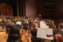 Alunos de escolas públicas assistem concerto cívico da orquestra sinfônica do Paraná