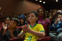 Alunos de escolas públicas assistem concerto cívico da orquestra sinfônica do Paraná