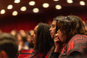 Alunos de escolas públicas assistem concerto cívico da orquestra sinfônica do Paraná