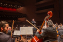 Alunos de escolas públicas assistem concerto cívico da orquestra sinfônica do Paraná