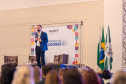 Educação reúne 800 educadores em encontro de formação continuada em Foz do Iguaçu